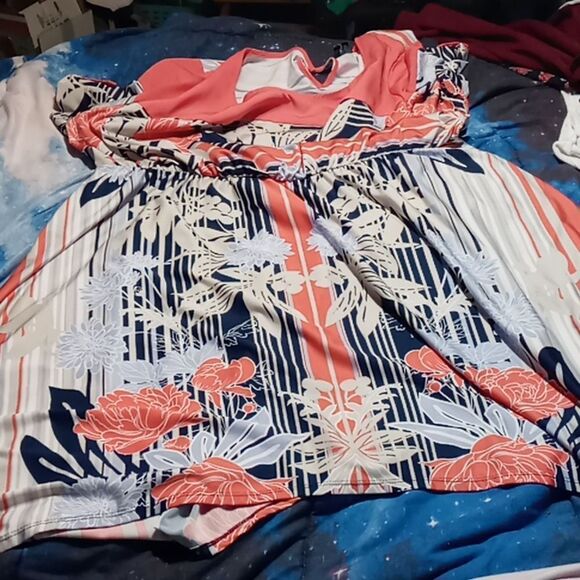 Tunic top - Picture 1 of 5